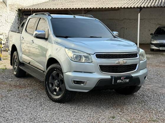 CHEVROLET S10 2.8 LTZ 4X4 CD TURBO DIESEL 4P AUTOMÁTICO CHEVROLET S10 2.8 LTZ 4X4 CD TURBO DIESEL 4P AUTOMÁTICO